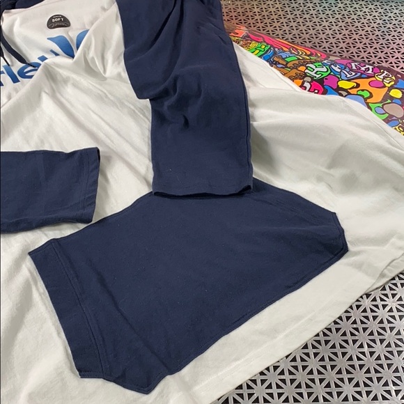 🔥 Hurley Hoodie - Picture 4 of 5